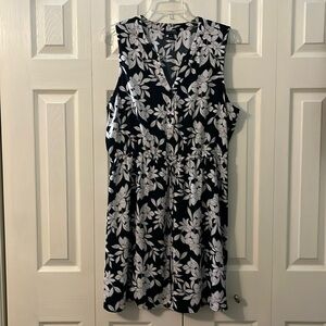 41 Hawthorn Black & White Knee-Length Dress